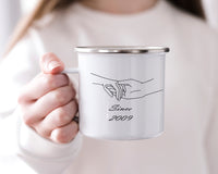 Mug /tasse émaillé vintage - date - couple -Saint valentin - amoureux - main dans la mains -letz hug