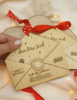 Lettre au Père Noël Personnalisée en Bois Suspendue