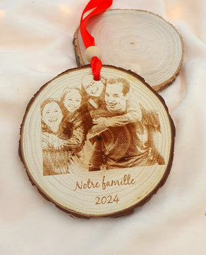 Boule de Noël en Bois Gravé avec Photo et Texte